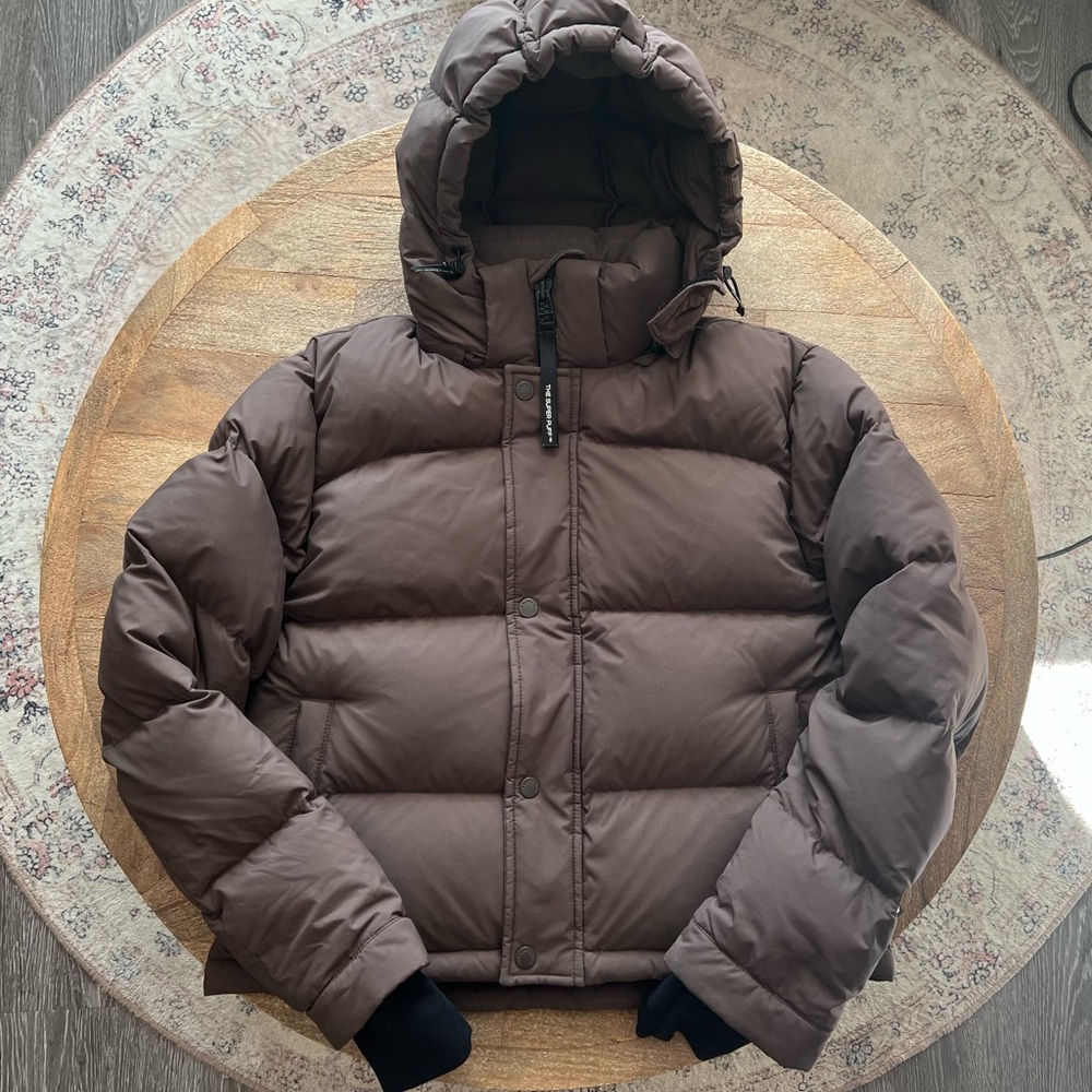 *NOT FOR SALE* Aritzia Super Puff Shorty Rich Mocha Brown 2XS